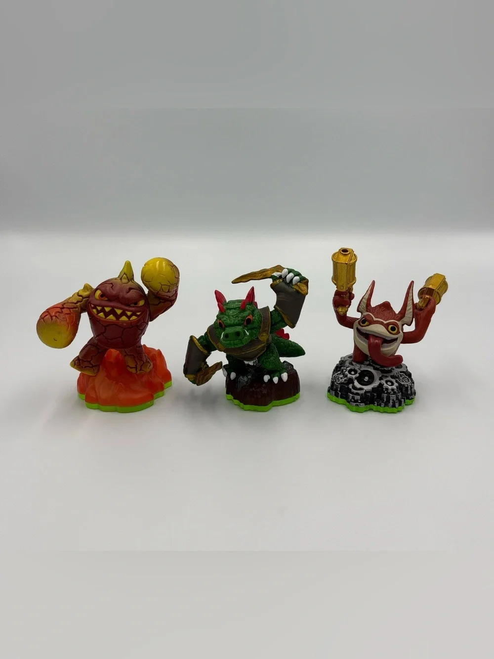 RARE Vintage Skylanders Trigger Happy Dino-Rang Eruptor Figure Toy Set Lot